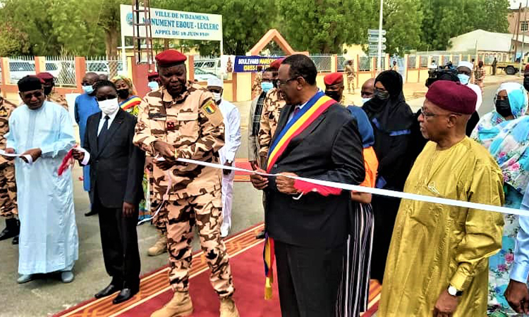 Avenue Mobutu devient Boulevard du Maréchal du Tchad Idriss Deby Itno