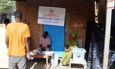Les Tchadiens votent, pas grande affluence vers midi
